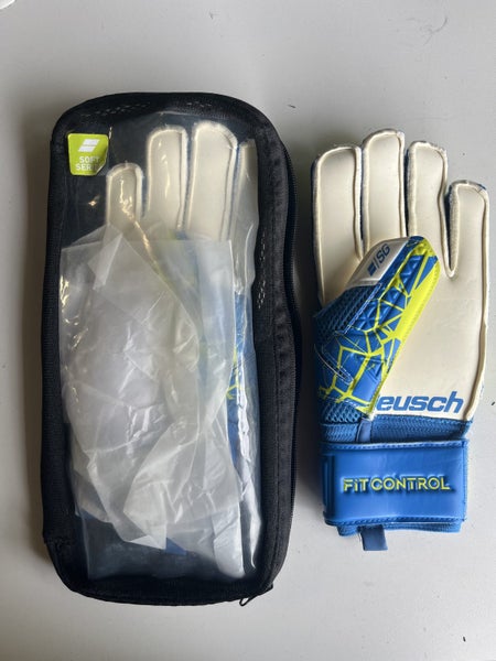 NEW Reusch football soccer goalie gloves - sz8 Carousel 3