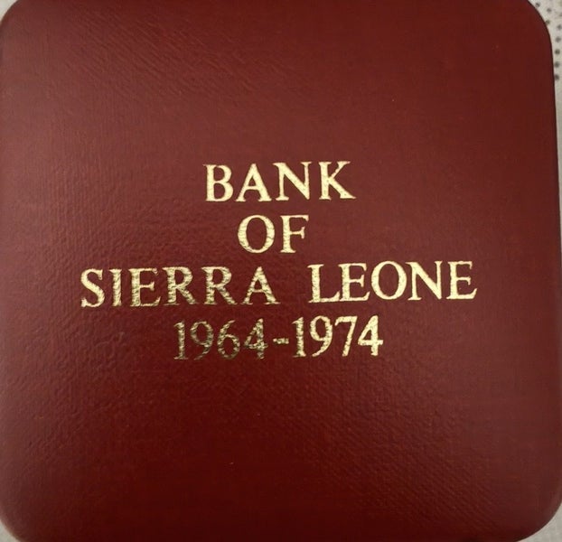 1974 Sierra Leone 1 Leone sterling silver proof coin Carousel 3