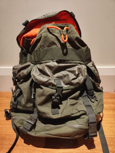 Nike Sport bag Carousel 1