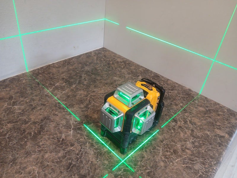 Dewalt 3 axis laser Carousel 2