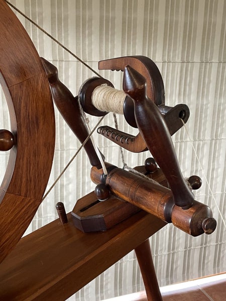 Spinning Wheel Carousel 2