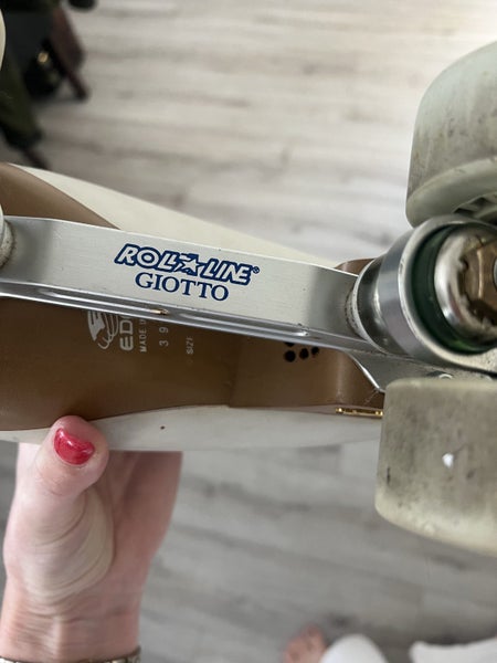 EDEA Figure Skates Carousel 3