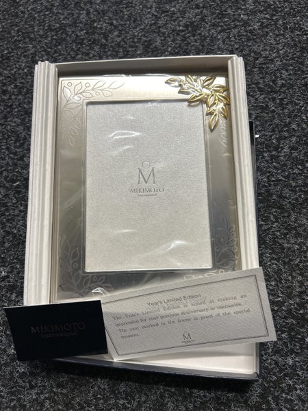 Mikimoto pearl photo frame- 2009 limited edition Carousel 1
