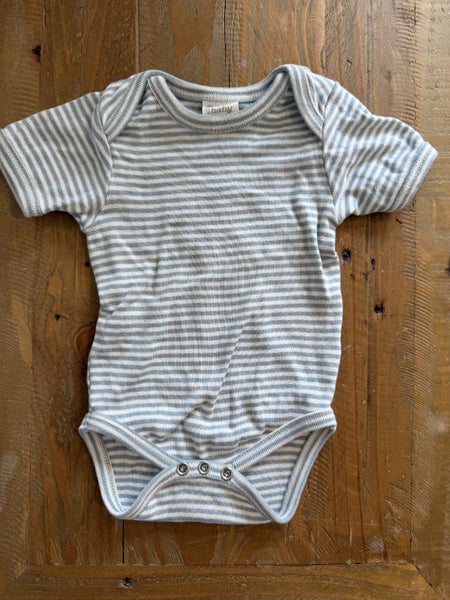 Nature Baby Organic Cotton Bodysuit Carousel 1