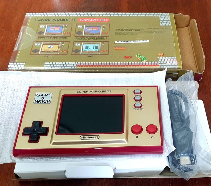 Nintendo Game Watch - Super Mario Bros Carousel 1