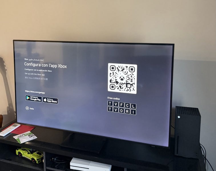 Xbox Series X - 1TB console with 5 controllers and cables Carousel 2