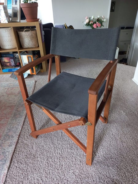 Wooden Folding Director's Chair - Canvas Seat & Back - Great Condition Carousel 1