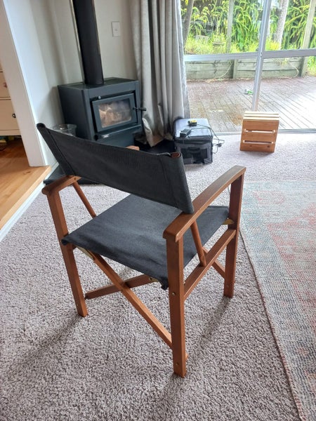 Wooden Folding Director's Chair - Canvas Seat & Back - Great Condition Carousel 4