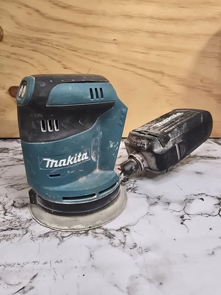 Makita Sander DBO180 Skin Only Carousel 1