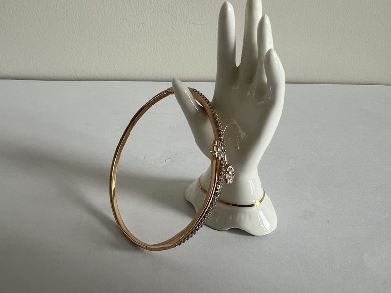 Beautiful Bracelet Carousel 2