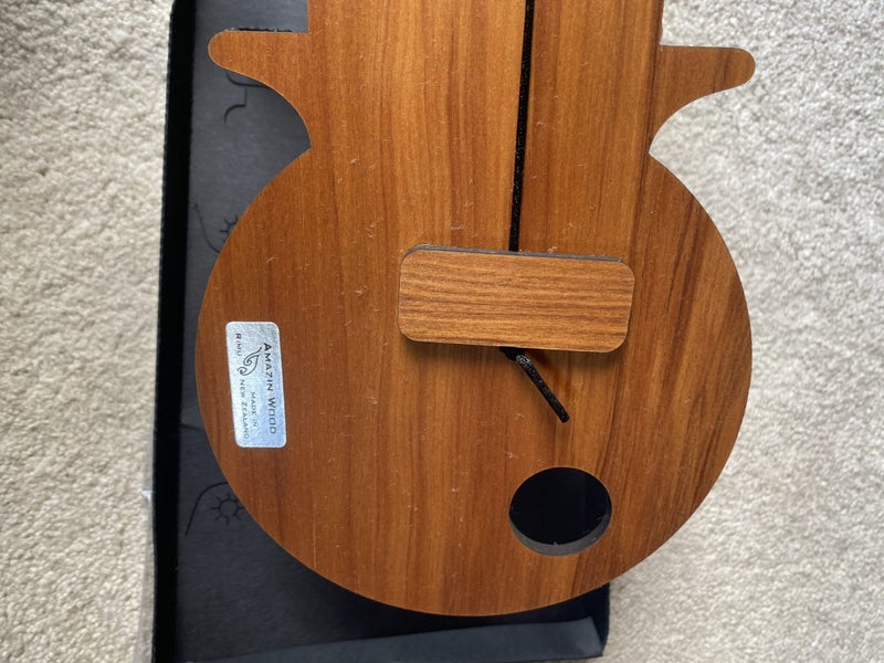 ‘Amazin Wood’ NZ 21st Birthday Key - Paua Carousel 4