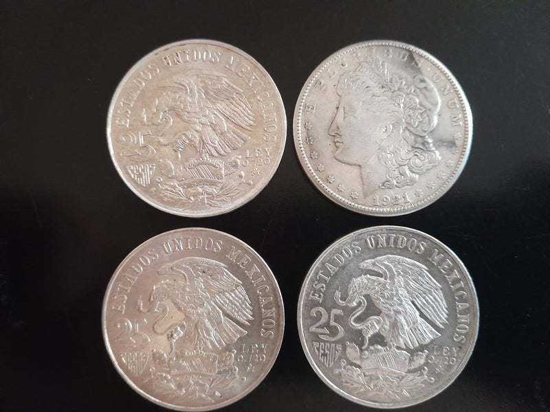 1968 25 Peso (x3) 1921 Morgan Dollar (2.33 troy ounces of actual silver) Bullion Carousel 1