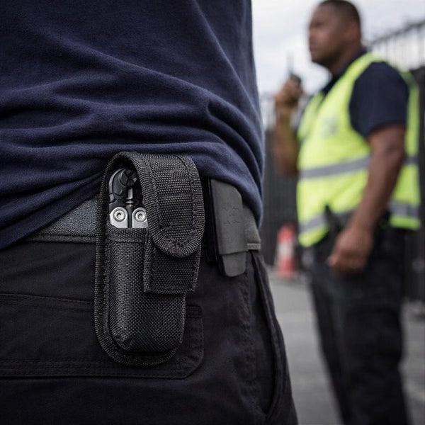 24-in-1 Multi Tool – Pliers + Knife – Camping, Fishing, DIY, EDC Carousel 2