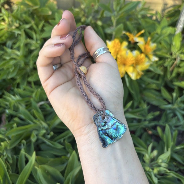 Paua necklaces Carousel 1