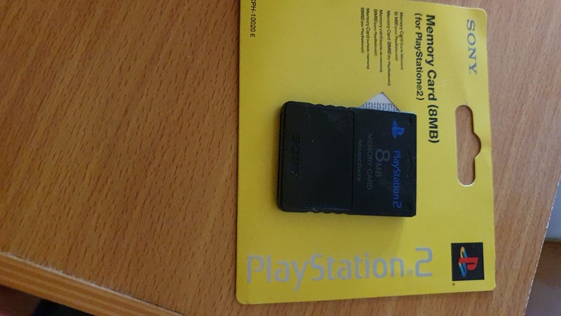 Playstation PS2 in travel case Carousel 6