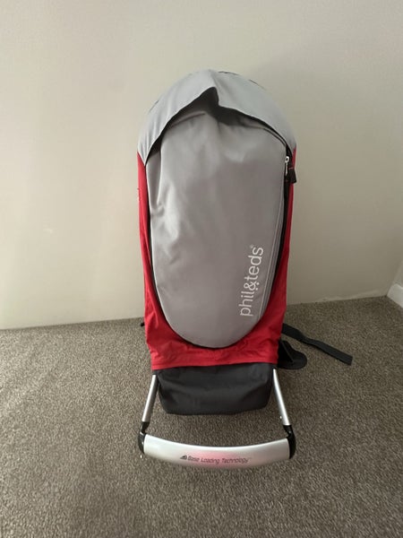 Like new - Phil & Teds baby carrier Carousel 2