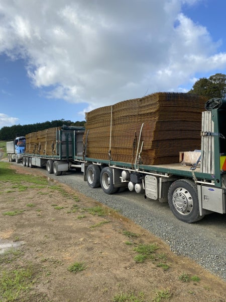 Steel Mesh - 665 Reinforcement Steel - 4500mm x 1990mm Carousel 1