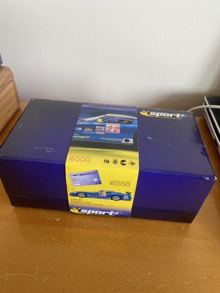 Scalextric Sport Dodge Viper Carousel 3