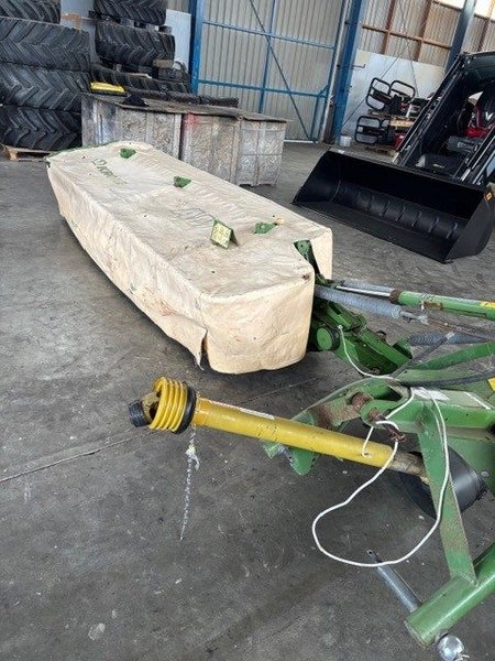 Krone AM323 Carousel 2