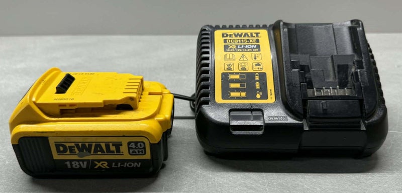 DeWALT 18V XR Brushless Collated Screw Gun + Battery & Charger Carousel 5