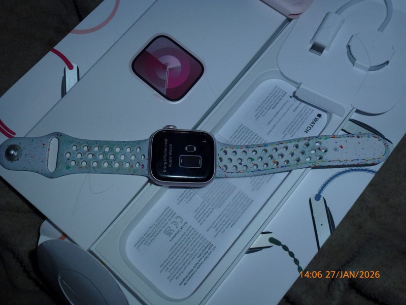 Apple watch series 9 - 41mm Carousel 1