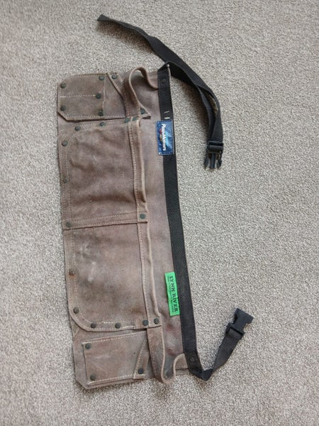 Builder's leather apron / tool belt Carousel 1