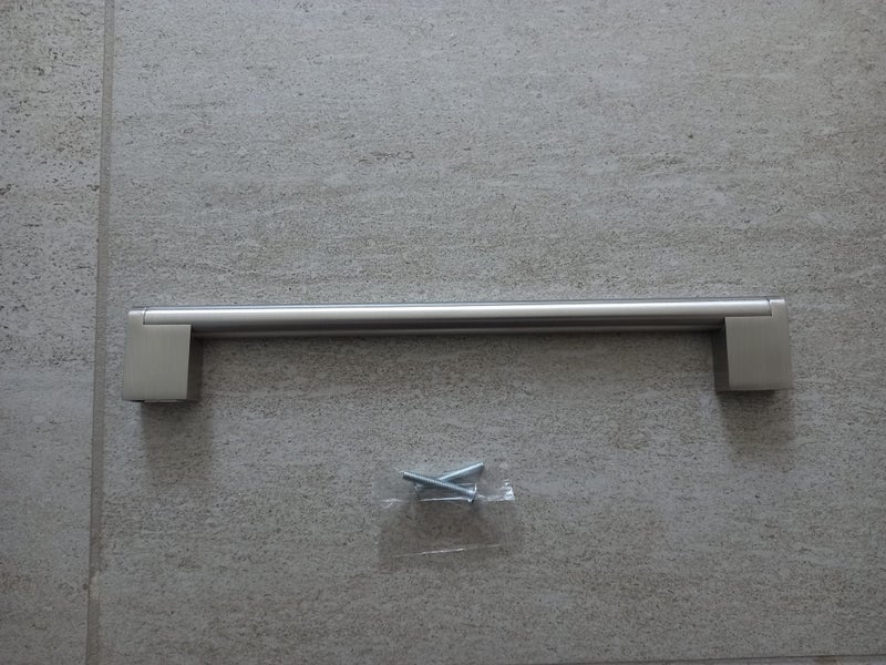 Brand New Cabinet Handles – Set of 14 (Silver) – $9 for All Carousel 2