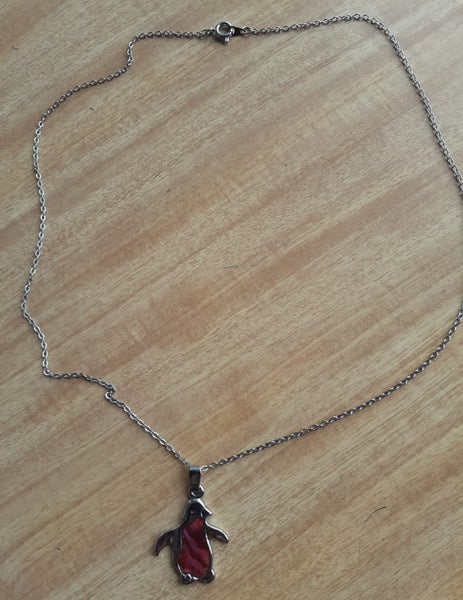 PINK PAUA PENGUIN PENDENT/NECKLACE Carousel 1