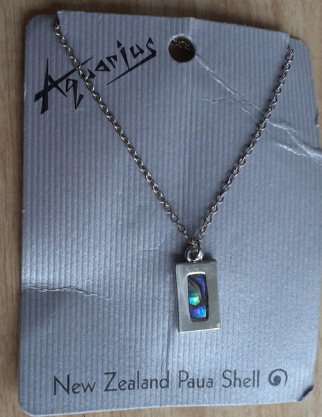 NEW ZEALAND PAUA SHELL NECKLACE Carousel 1