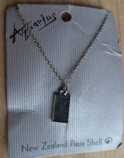 NEW ZEALAND PAUA SHELL NECKLACE Carousel 2