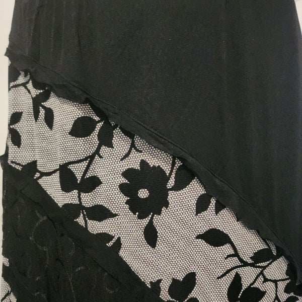 **Clarity Skirt 16 generous sizing ** Carousel 2