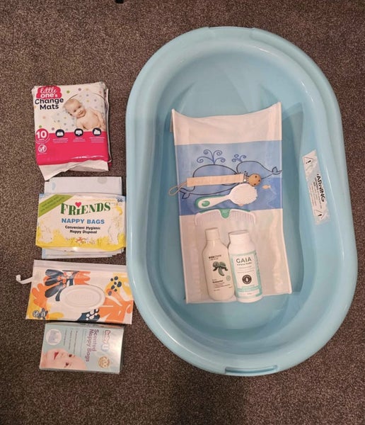 Bath Bath and Toiletries Carousel 1