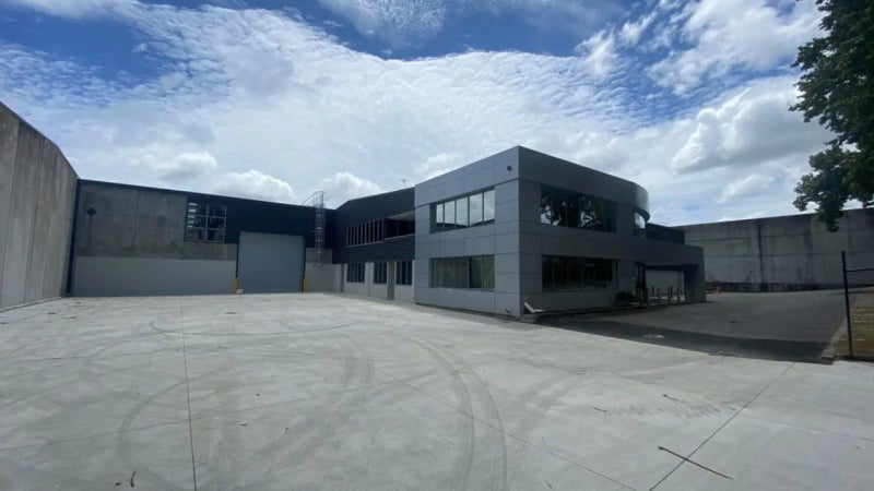 Image 1 of 5
