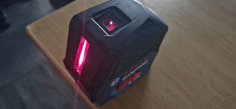 BOSCH GCL2-15 LASER LEVEL WITH CLAMP SET Carousel 3