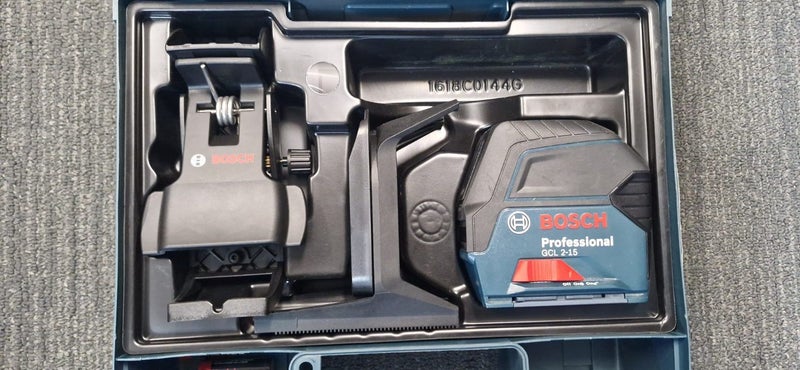 BOSCH GCL2-15 LASER LEVEL WITH CLAMP SET Carousel 1