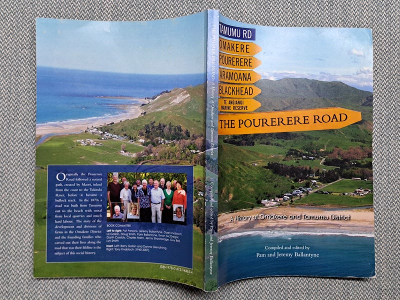 Pam & Jeremey Ballantyne - THE POURERERE ROAD, Omakere & Tamumu District #3025 Carousel 2