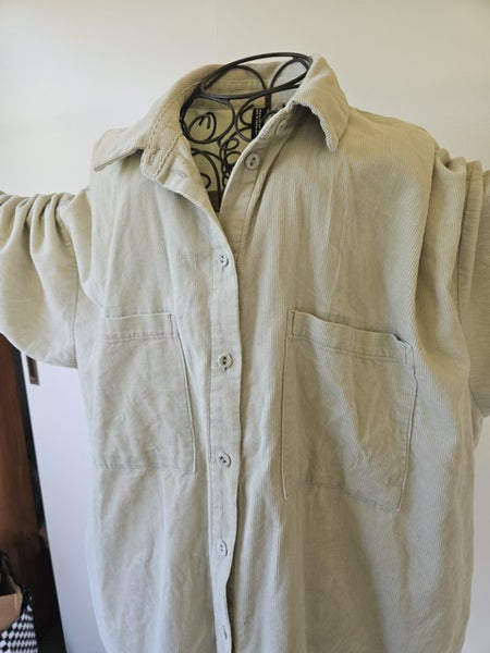 100%Cotton Corduroy Shirt size M Carousel 2