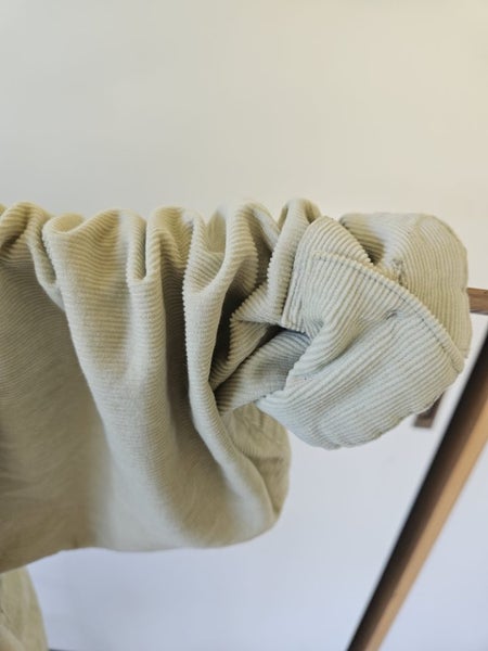 100%Cotton Corduroy Shirt size M Carousel 5