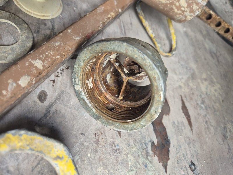 Pottery clay extruder Carousel 2