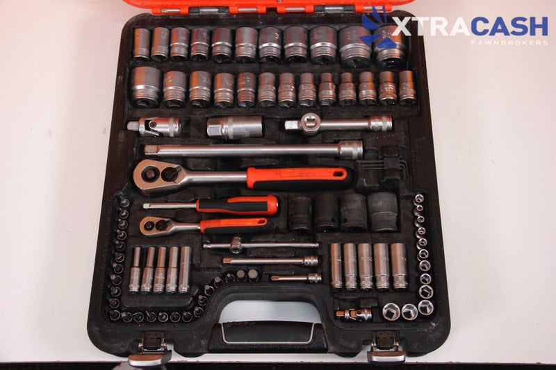 Bahco 106 Piece 1/4 & 1/2 Socket & Combination Spanner Set (S106) Carousel 1