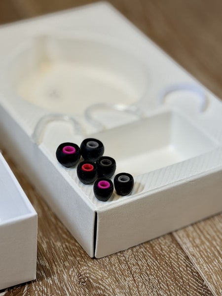 === Final Audio === Final B3 In-Ear Monitors – Excellent Condition Carousel 2