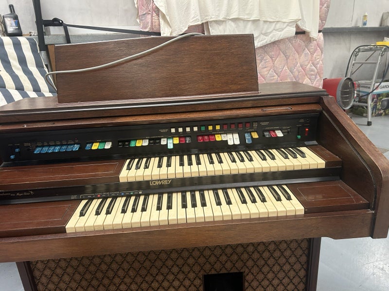 Electronic organ Carousel 2