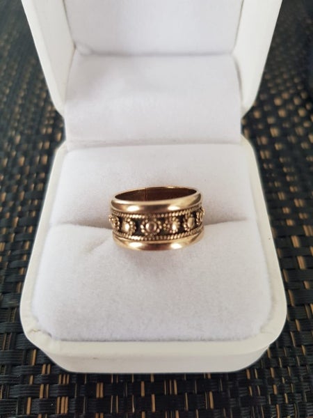 Antique 14K yellow gold ring Carousel 1