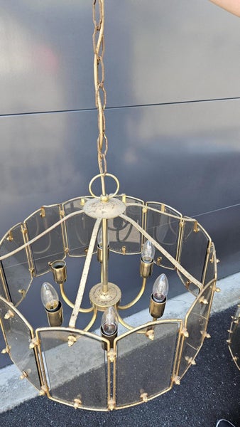 Gold Chandelier Carousel 2