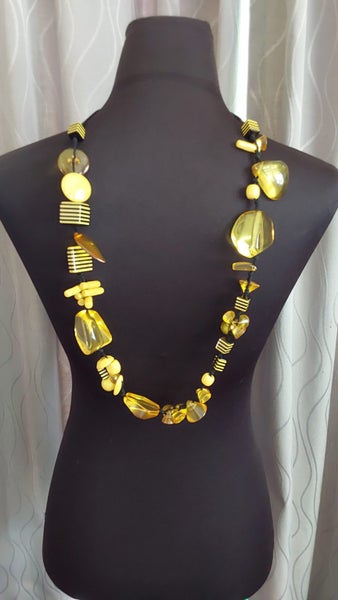 Iridescent Yellow Resin Chunky Statement Necklace – 17" Carousel 1