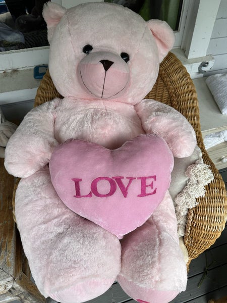 GIANT Pink Valentine Teddy Bear – Perfect Gift Surprise Carousel 2