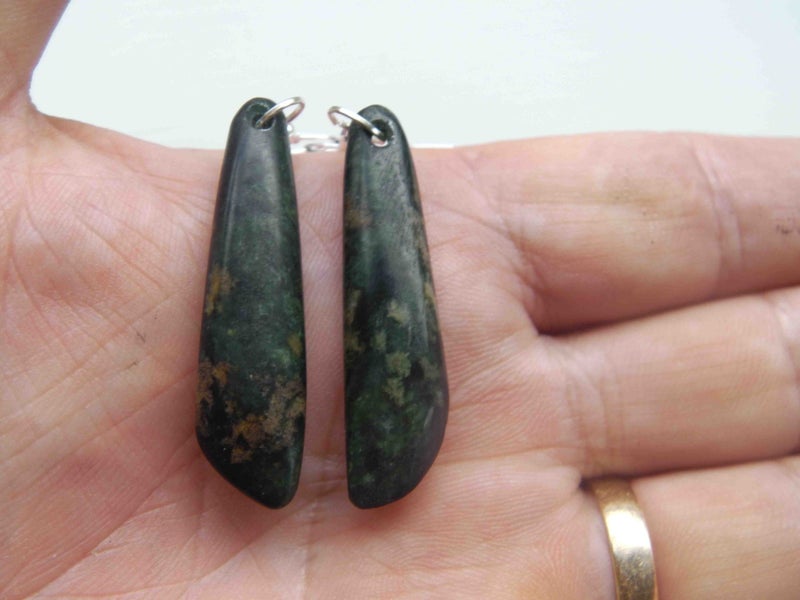 Pounamu earrings approximately Carousel 1