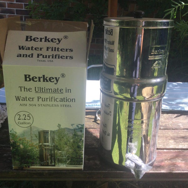 Berkey Water Filtration system Carousel 1