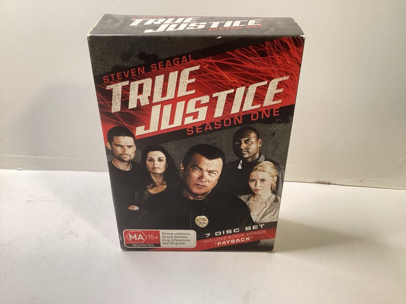 Steven Seagal: True Justice Season One x7 disc. Region 4 DVD Carousel 1