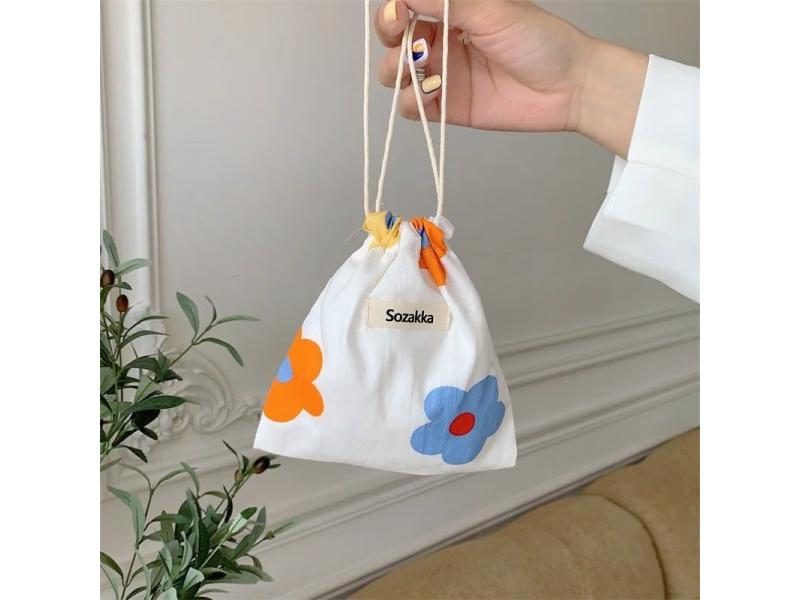 Drawstring Bag Carousel 1